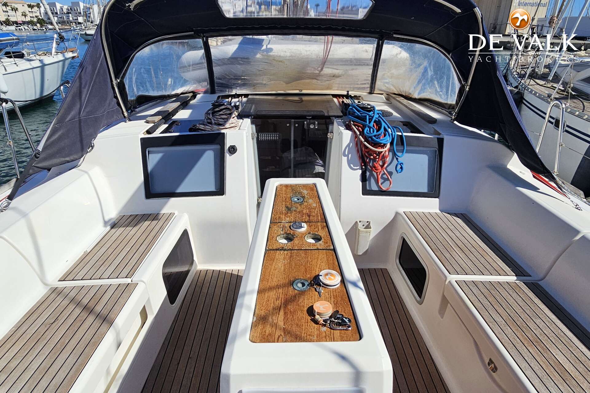 Dufour 460 Grand Large — foto 13 van 39