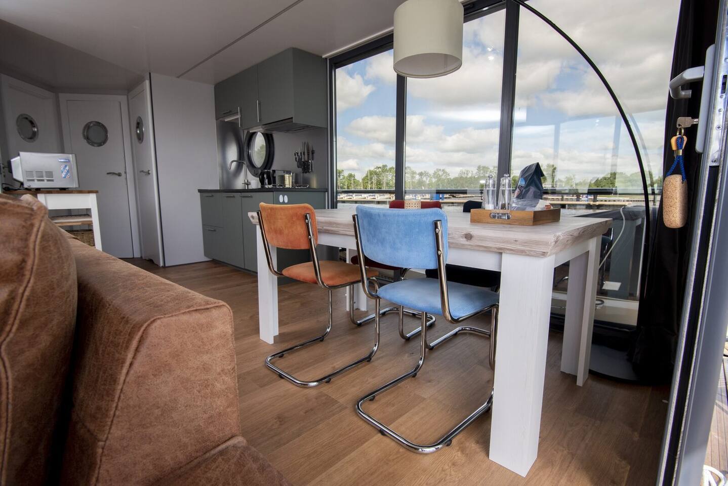 La Mare Houseboat Apartboat XL — foto 6 van 16