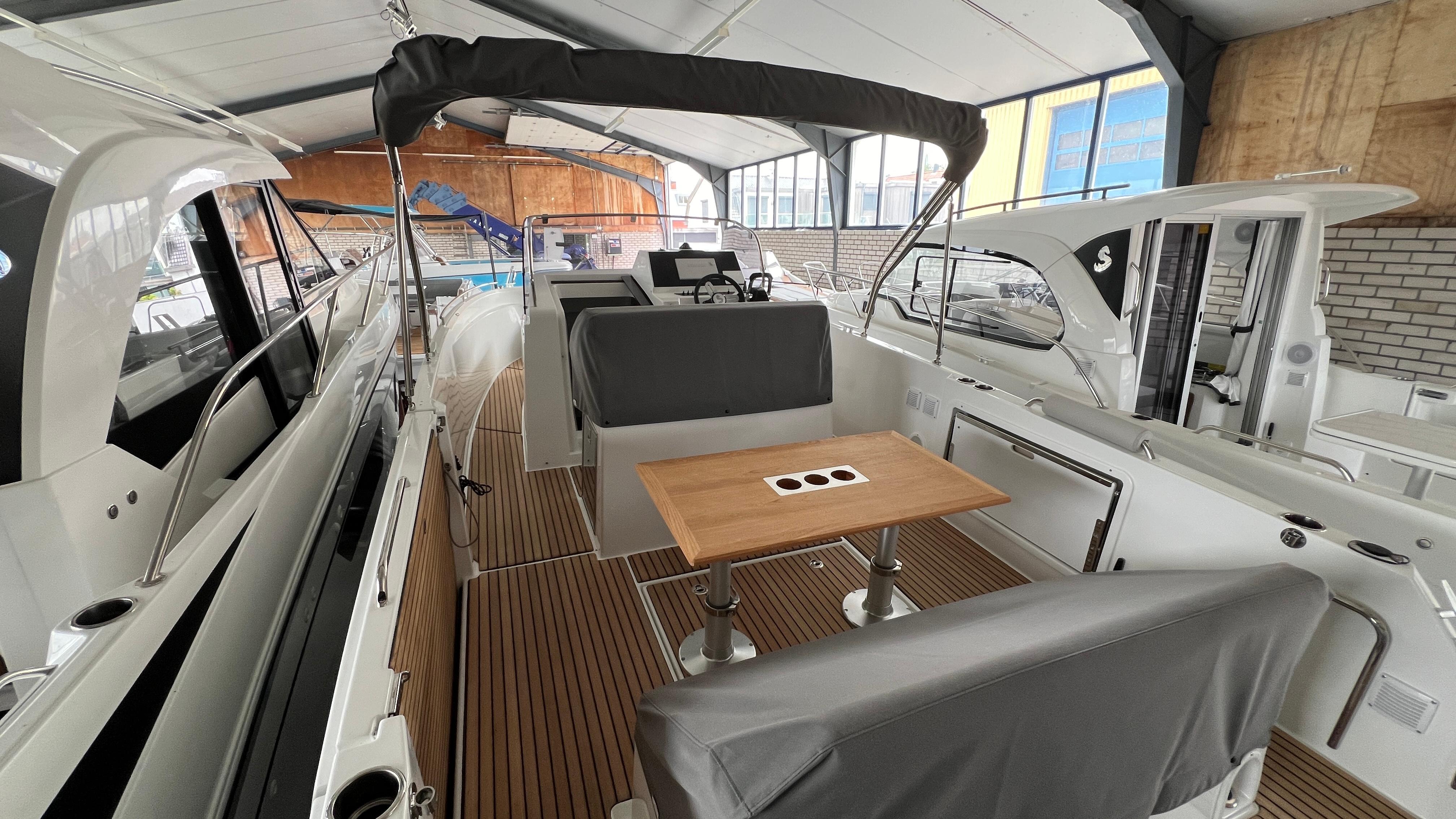 Beneteau Flyer 9 SPACEdeck — foto 7 van 18