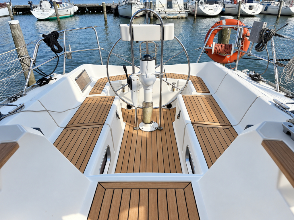 Jeanneau Sun Charm 39  — foto 8 van 21
