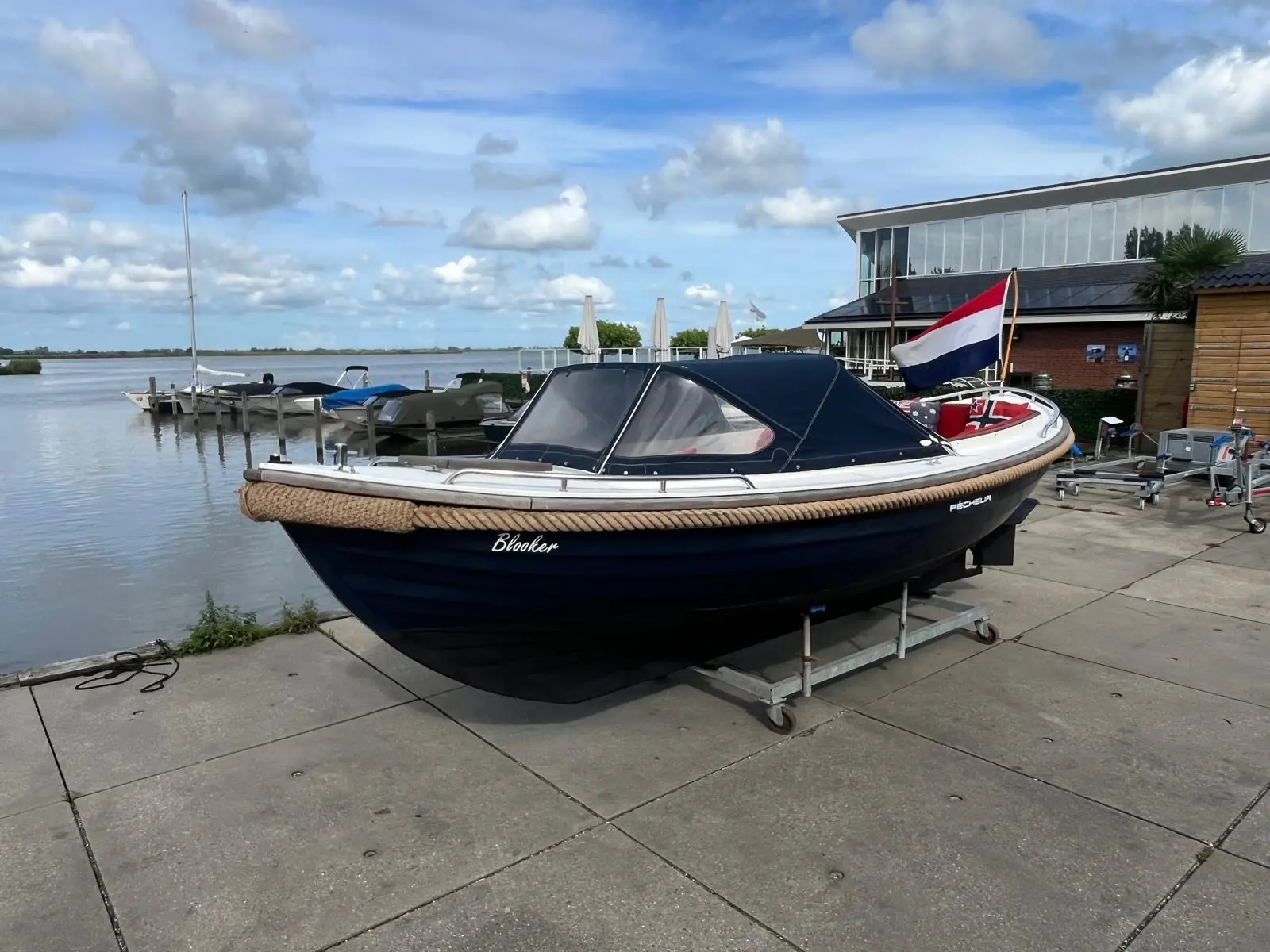 Makma pecheur Yanmar 29pk koopje € 14.950,- — foto 21 van 25