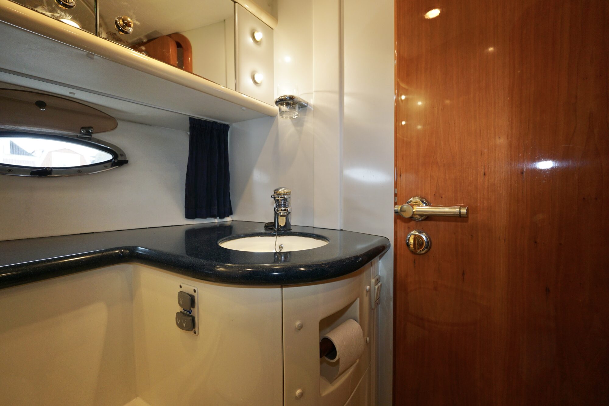 Sunseeker Camarque 47 Cabrio — foto 23 van 75