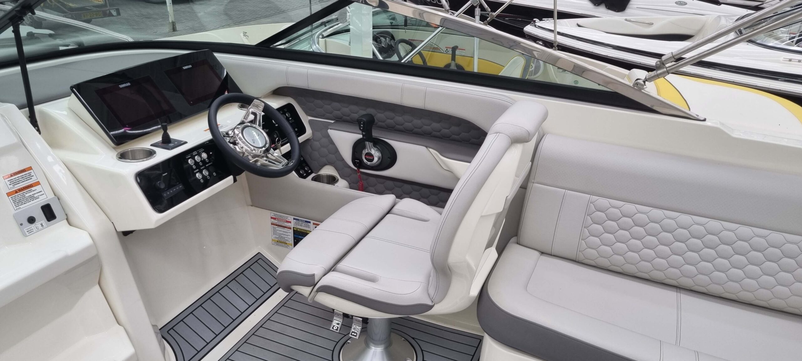 Sea Ray Sun Sport 250 — foto 4 van 11