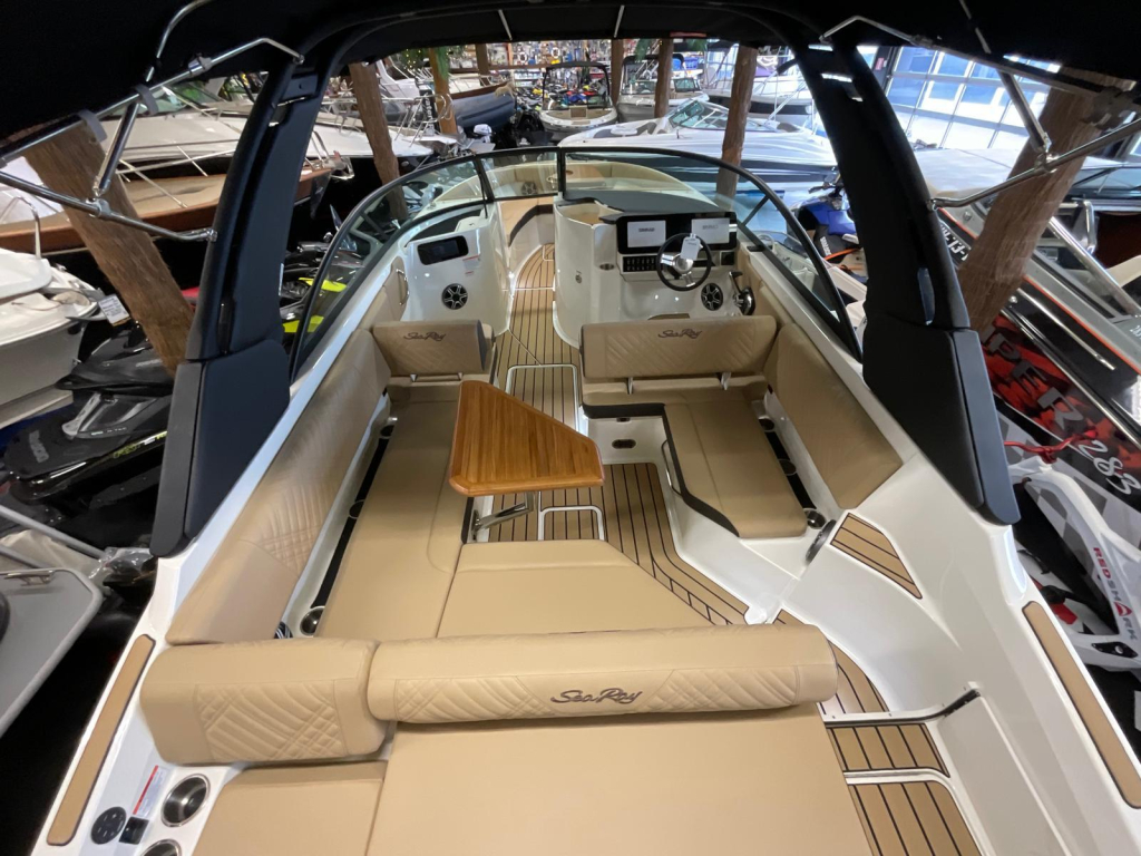 Sea Ray SDX 250 Outboard — foto 10 van 31