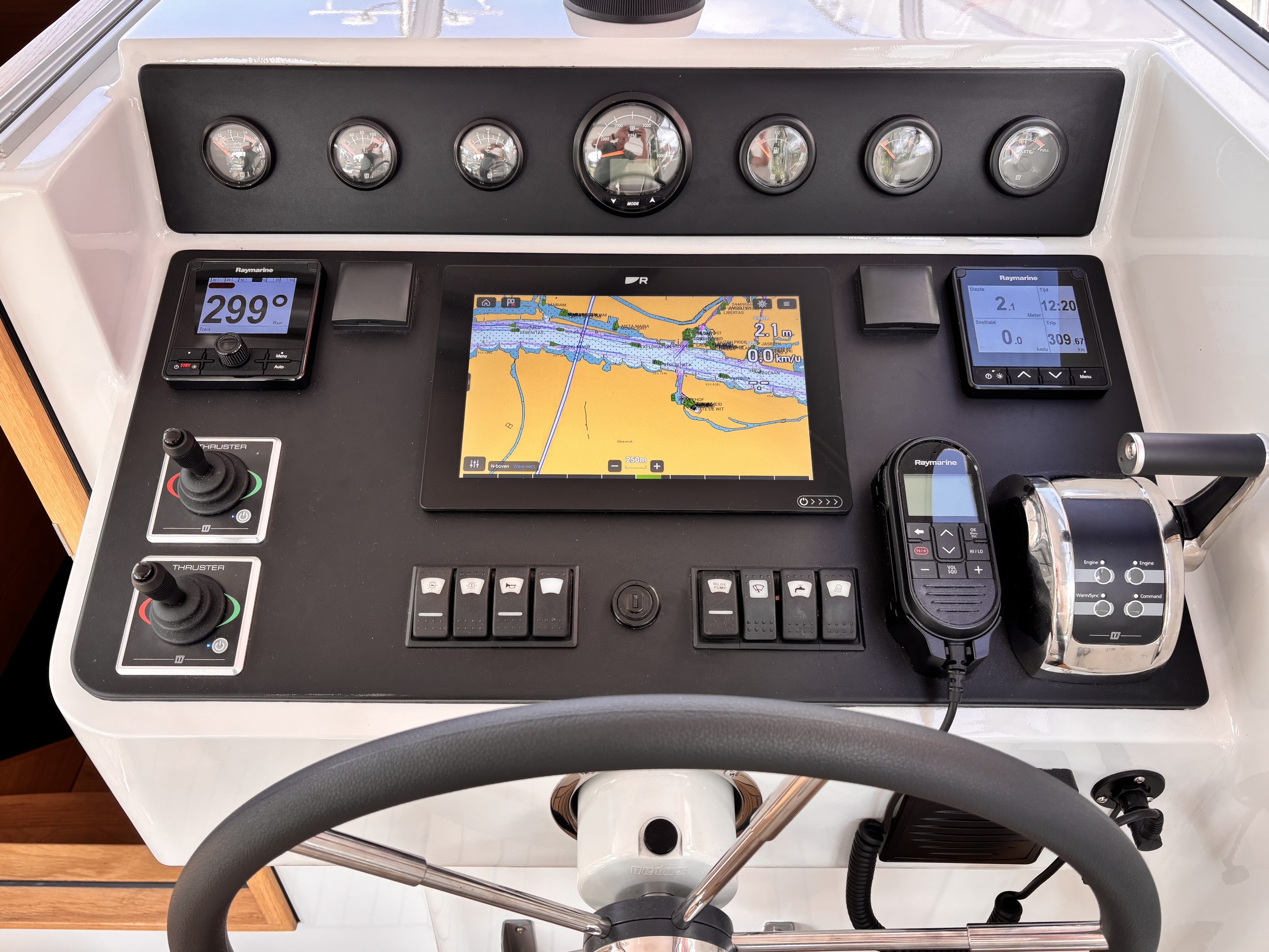Vedette 37 Cabin Comfort Line — foto 13 van 24