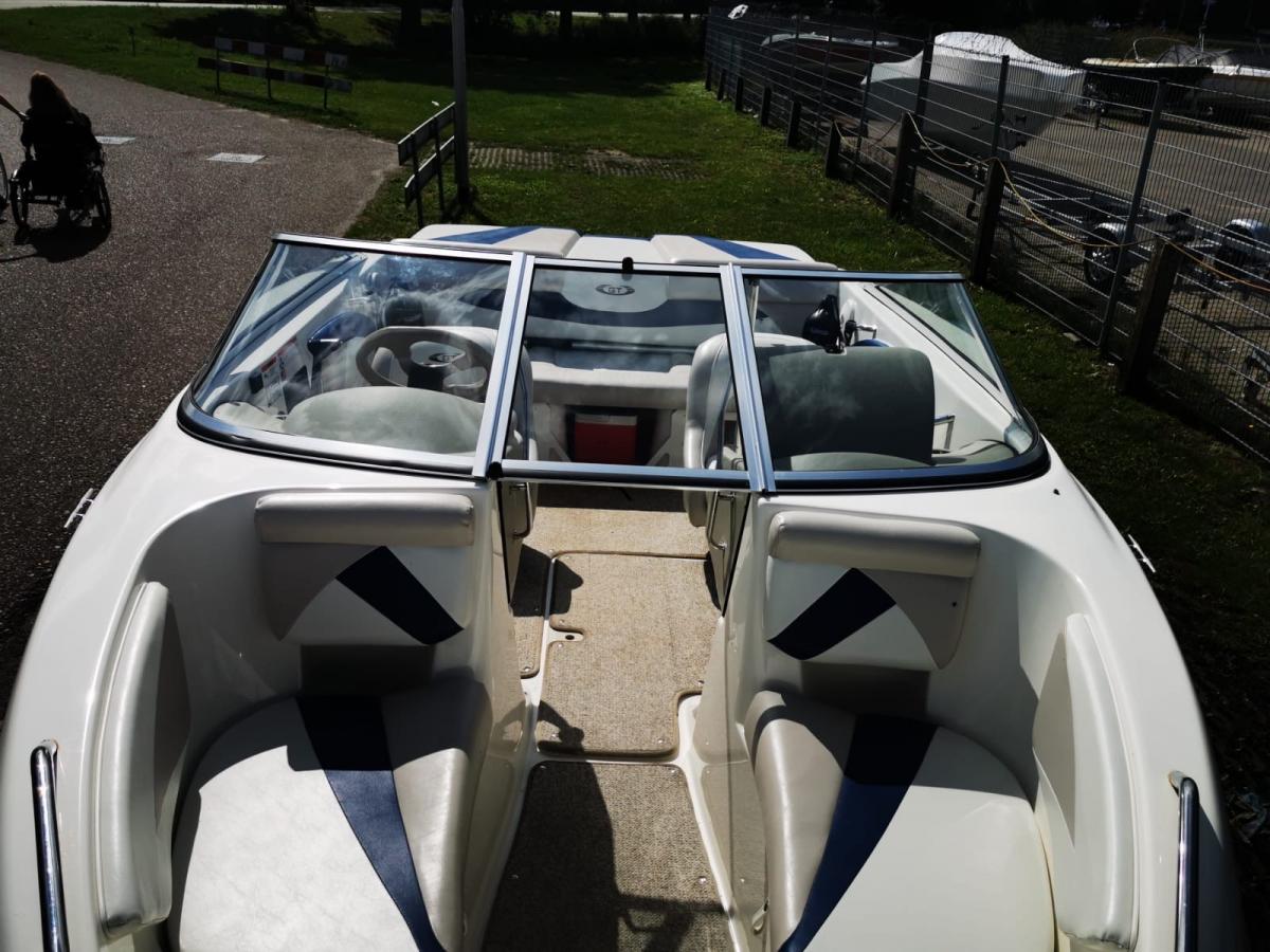 Glastron GT 185 — foto 6 van 20