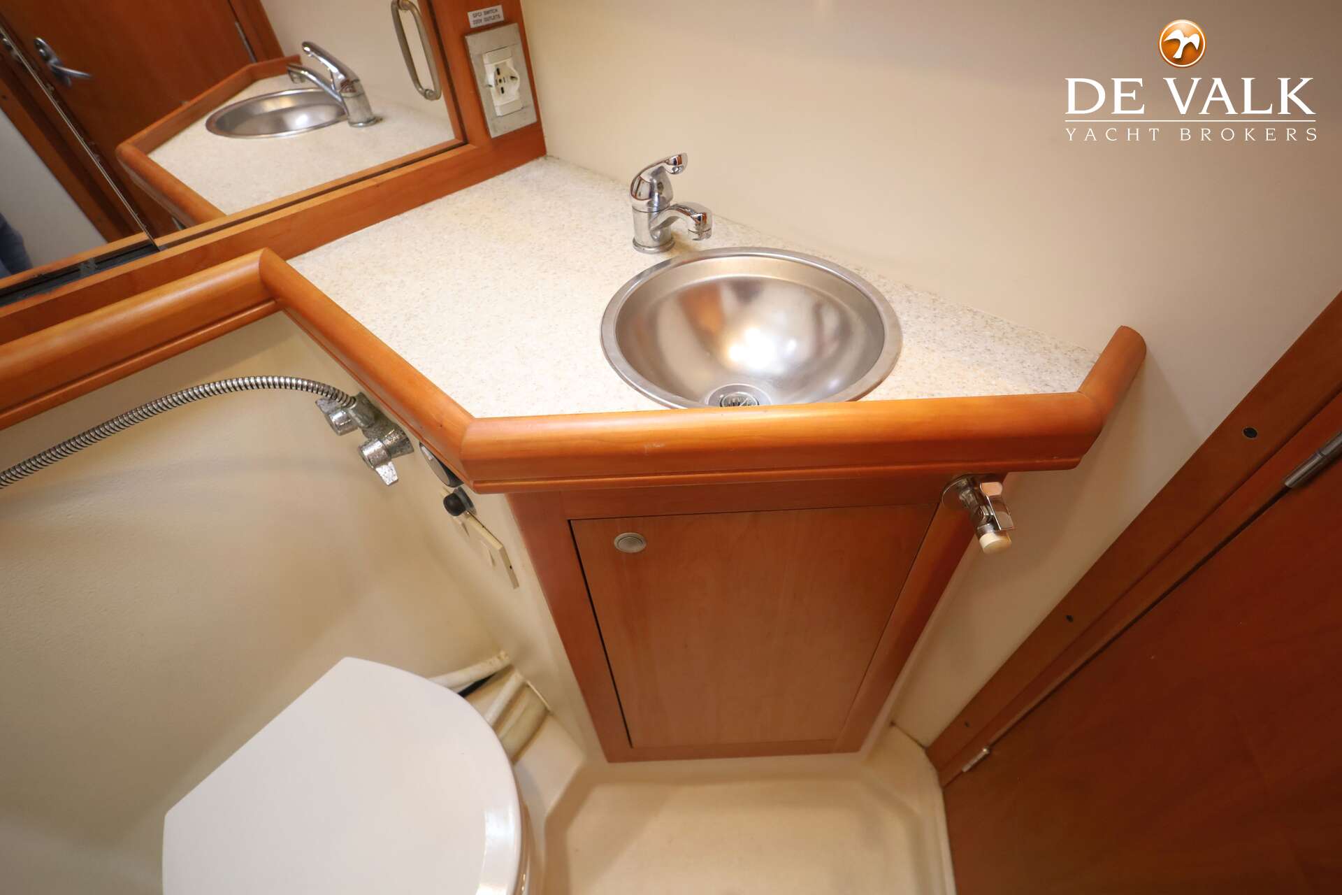 Mainship 34 Rumrunner II — foto 38 van 41