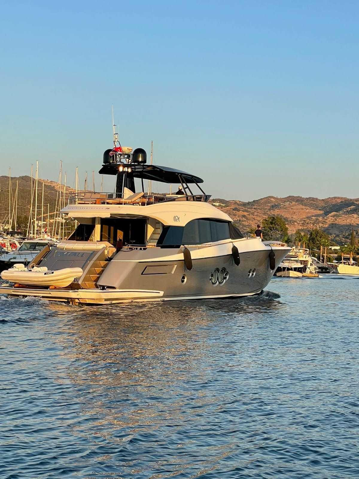 Monte Carlo Yachts MCY 76 — foto 3 van 24