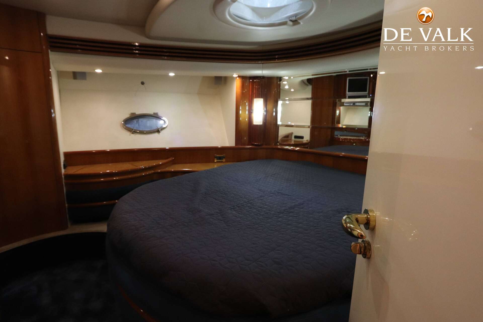 Azimut 68 Plus — foto 37 van 41