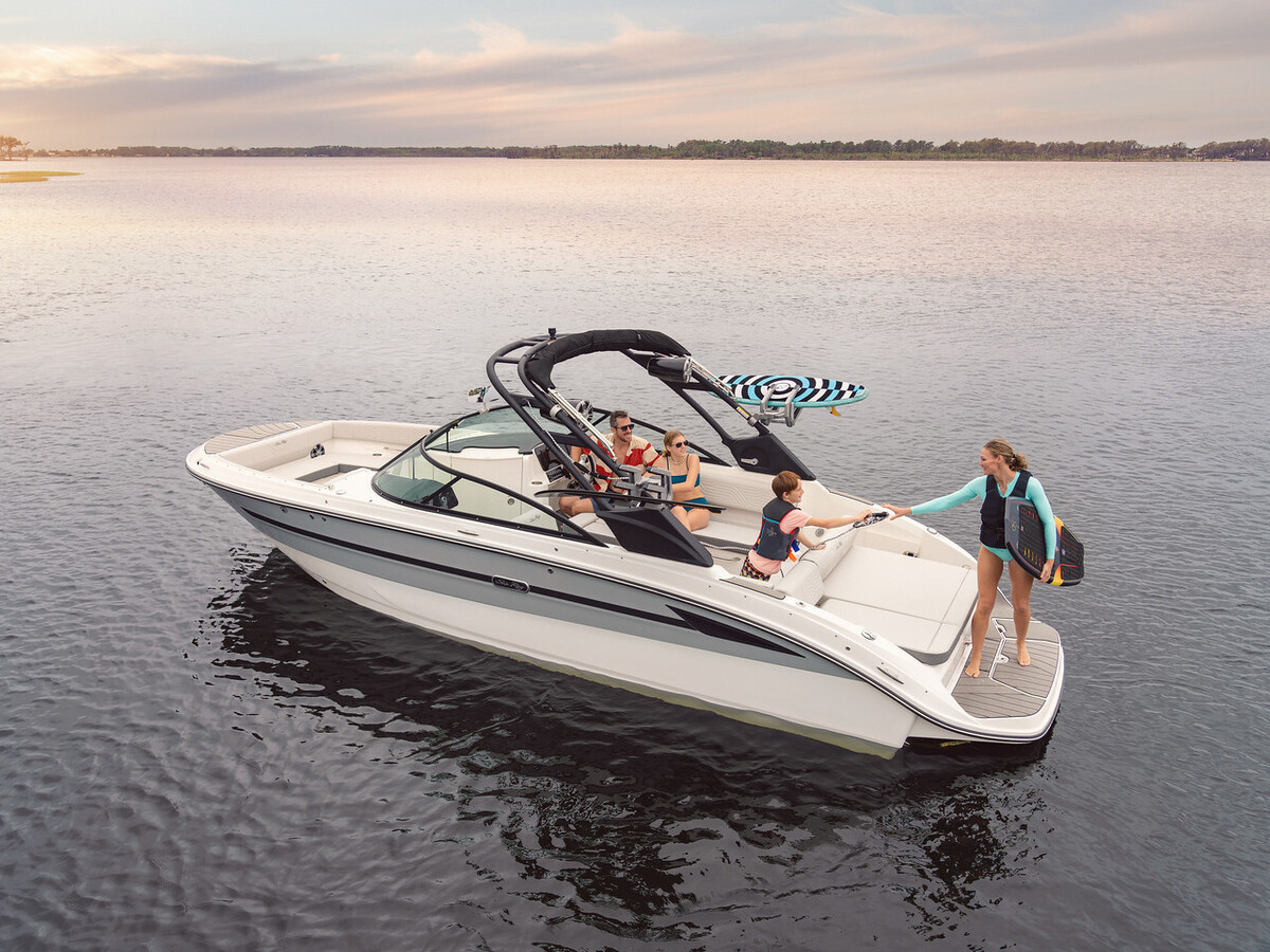 Sea Ray SDX 270 Surf — foto 16 van 43