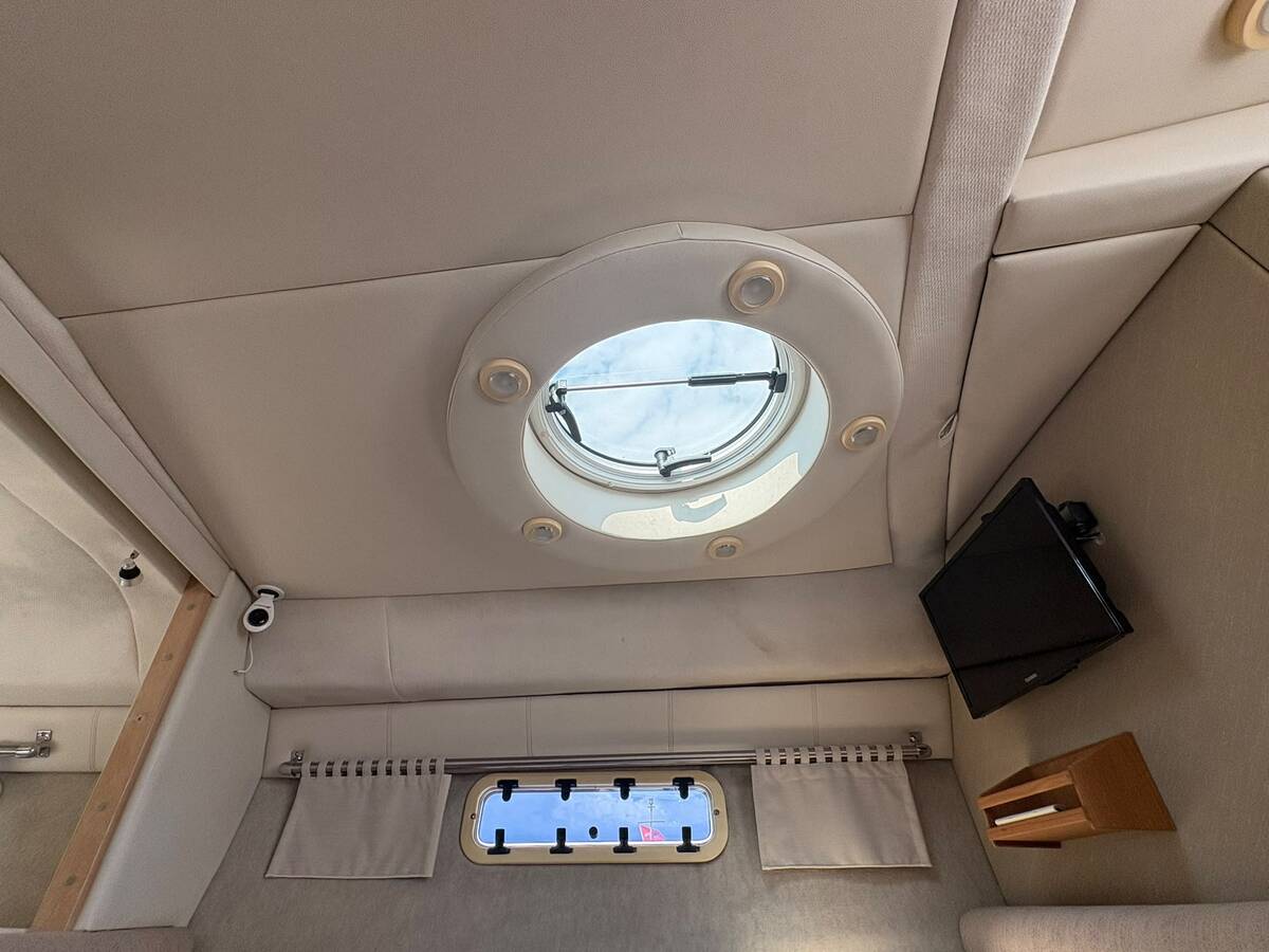 Maxum 3200 SCR — foto 15 van 44