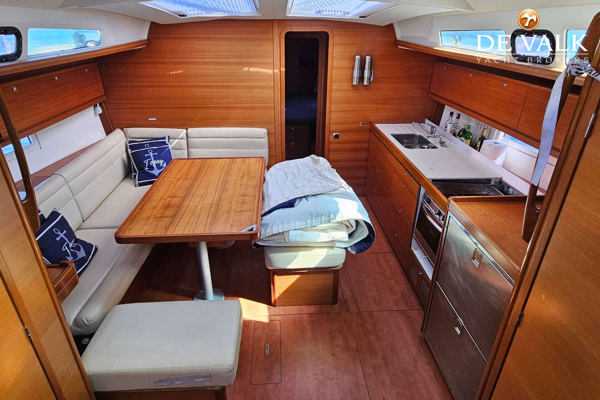 Dufour 460 Grand Large — foto 21 van 39