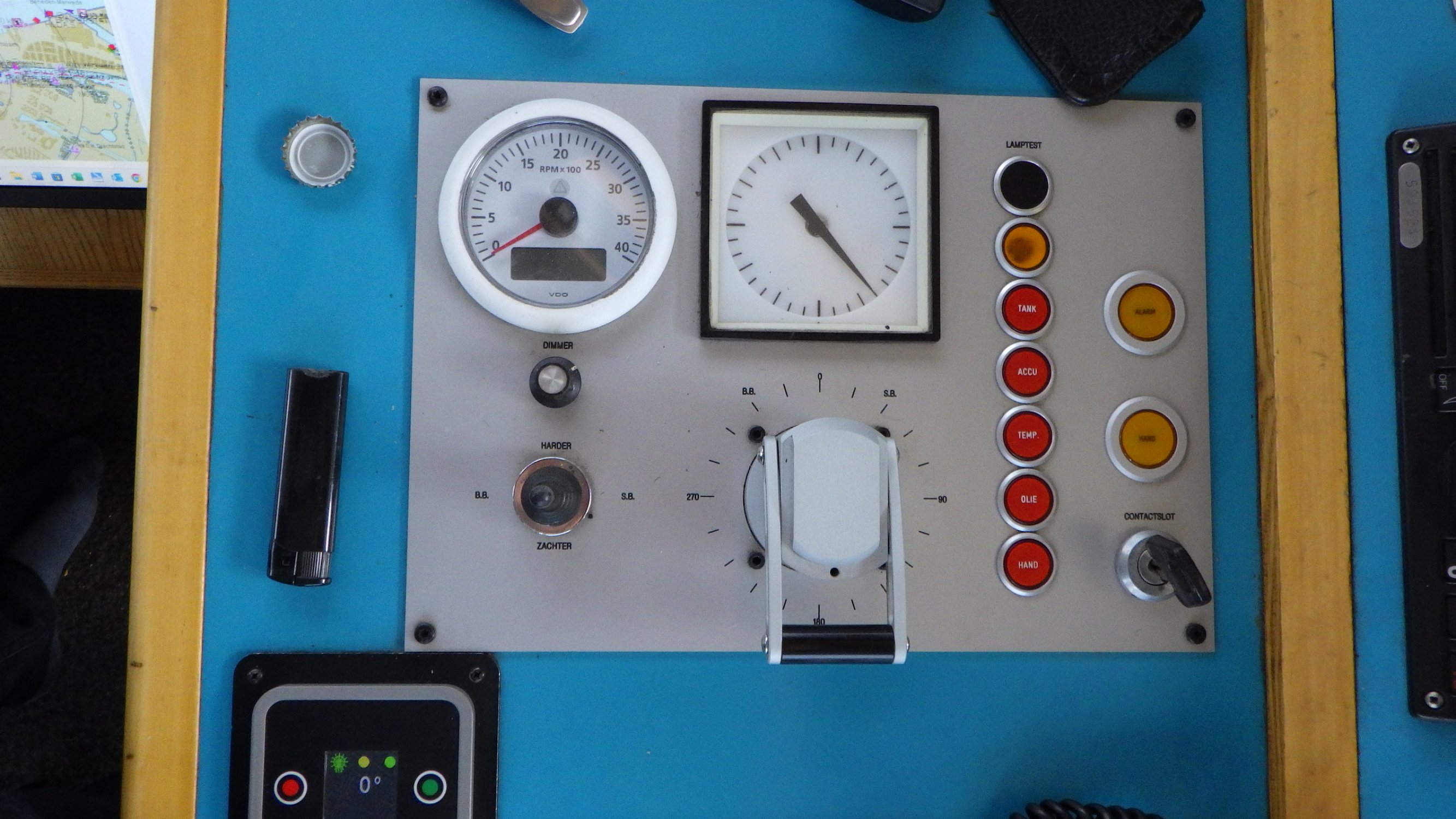 hydraulisch, fabr. VPG Scheepservice B.V. met pomp op hoofdmotor, 380 Volt hulpp Inland Motorvrachtschip - Beroepsschip - Staal - 1978 — foto 6 van 12
