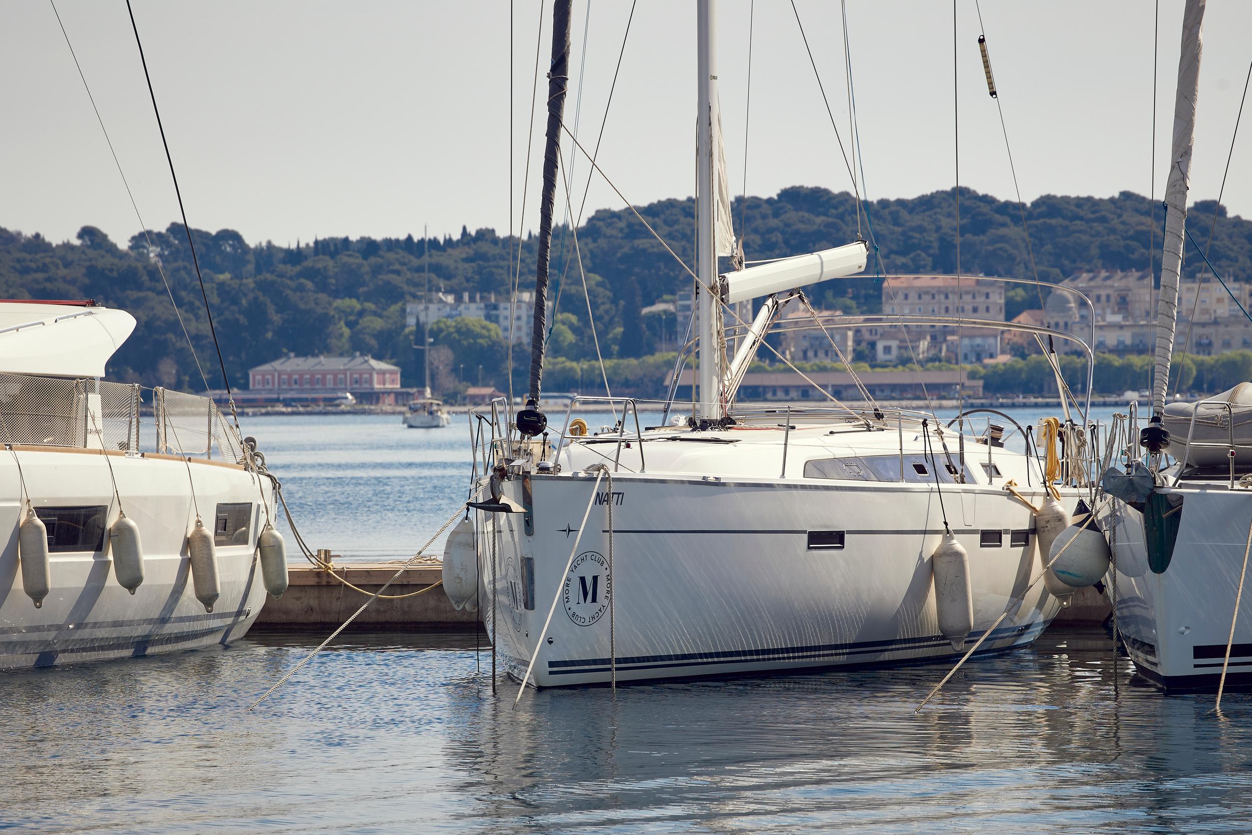 Bavaria Cruiser 46 — foto 1 van 27