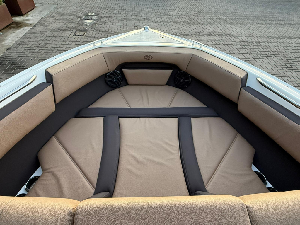 Cobalt CS 22 + Trailer (Gedupliceerd) — foto 14 van 21
