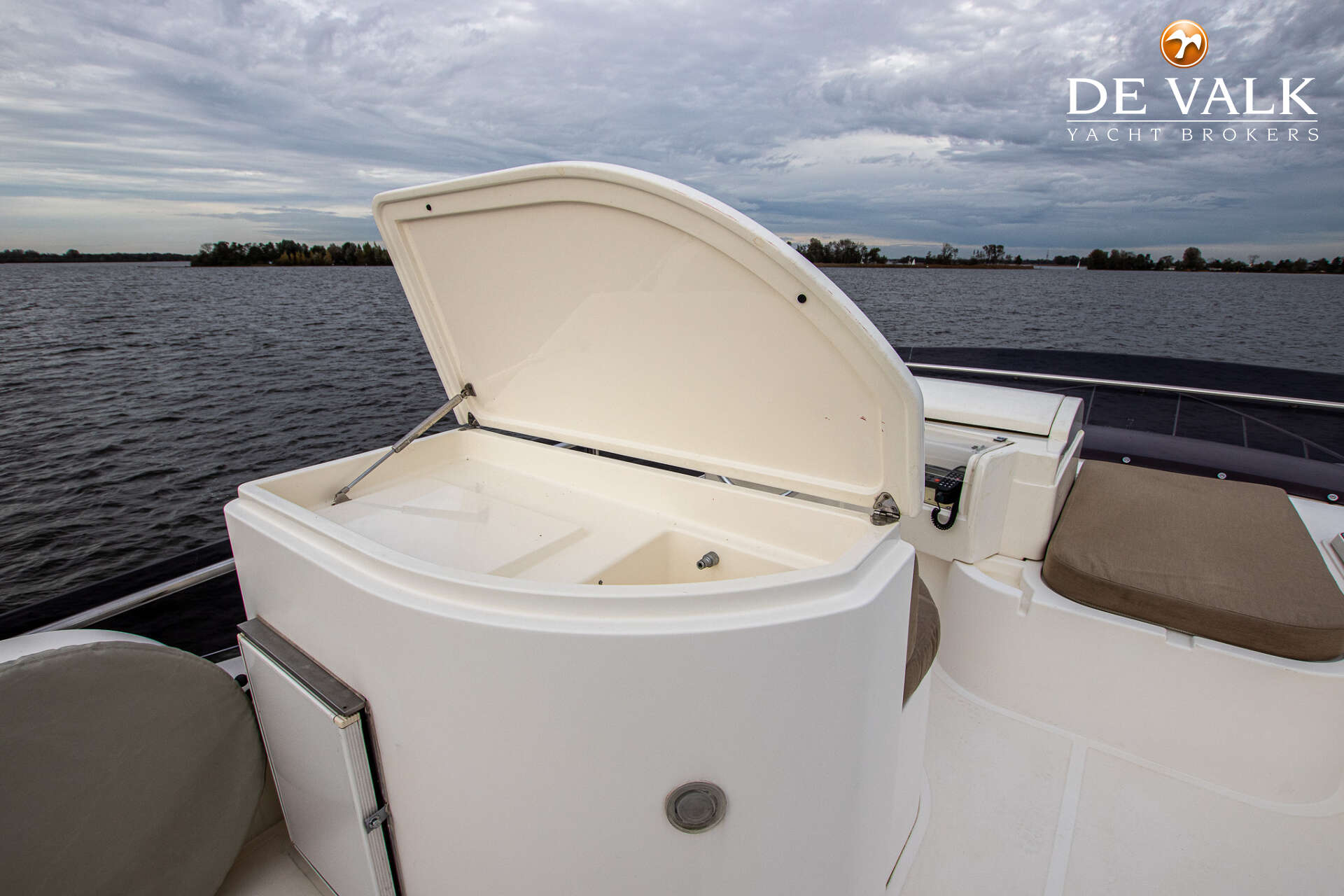 Ferretti 550 — foto 13 van 43