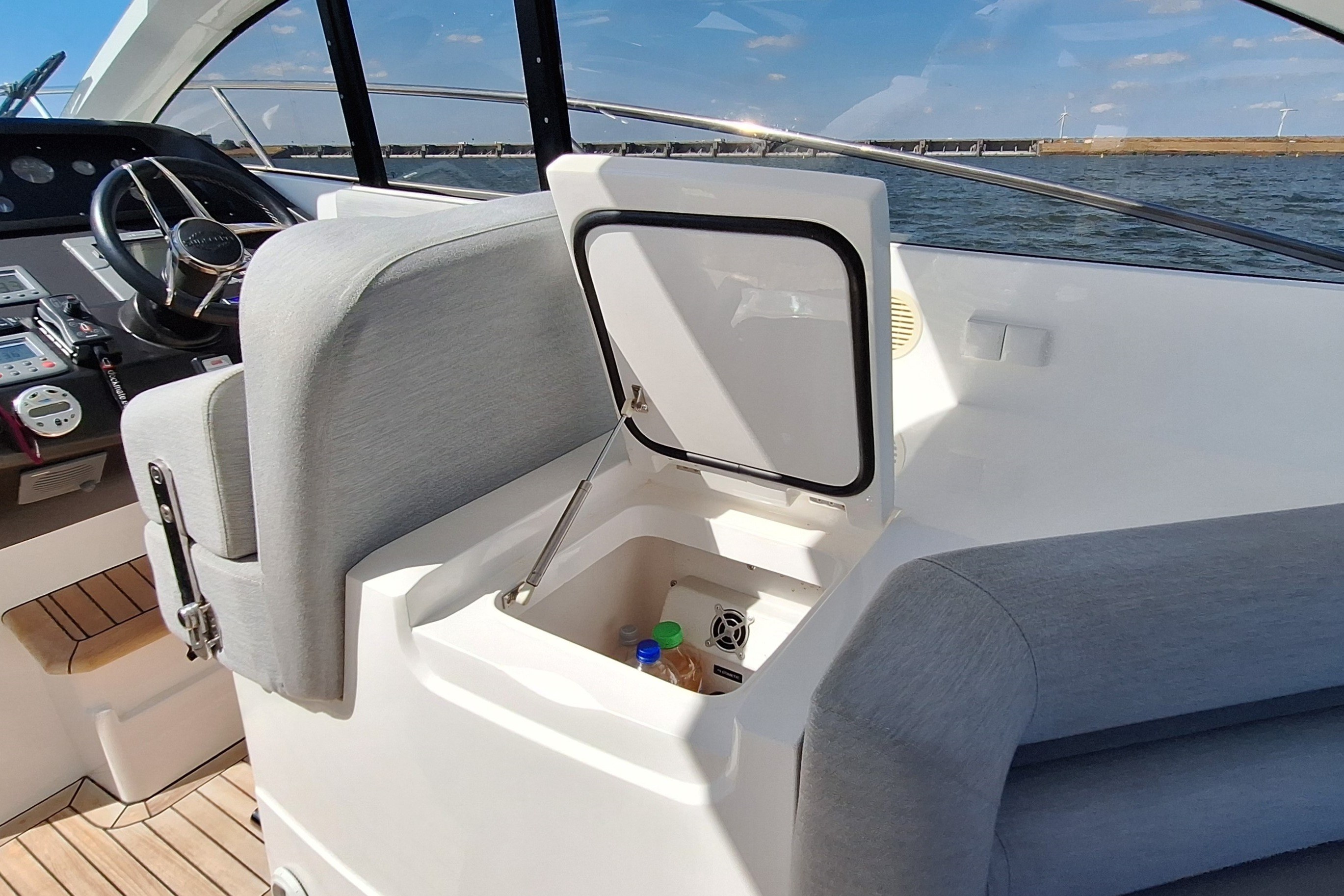 Sunseeker Portofino 47 — foto 38 van 92