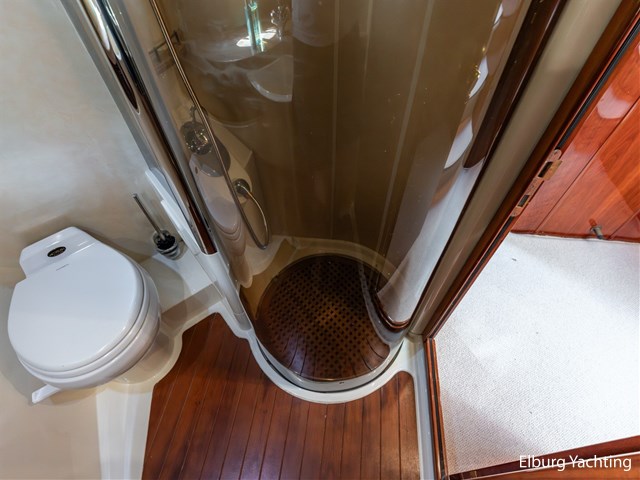 Fairline Squadron 55 — foto 32 van 72