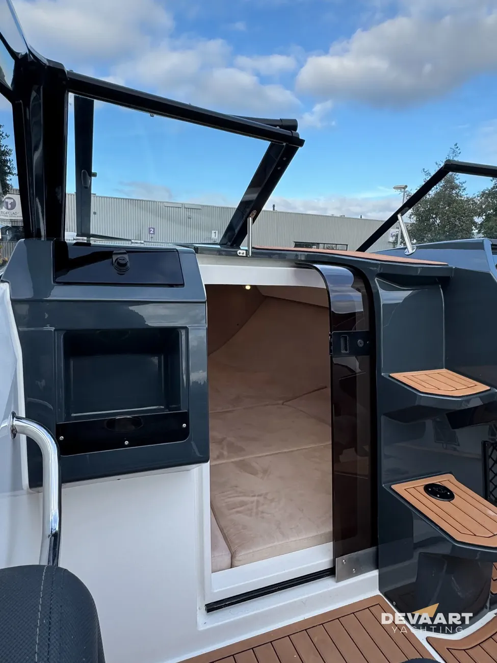 Parker 630 Day Cruiser — foto 12 van 19