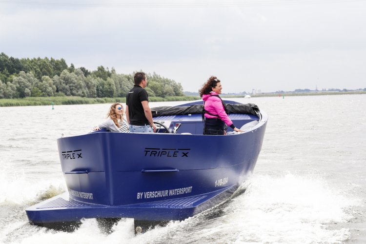 Triple X 800 DE GROOTSTE SLOEPENSHOWROOM VAN NEDERLAND — foto 18 van 22