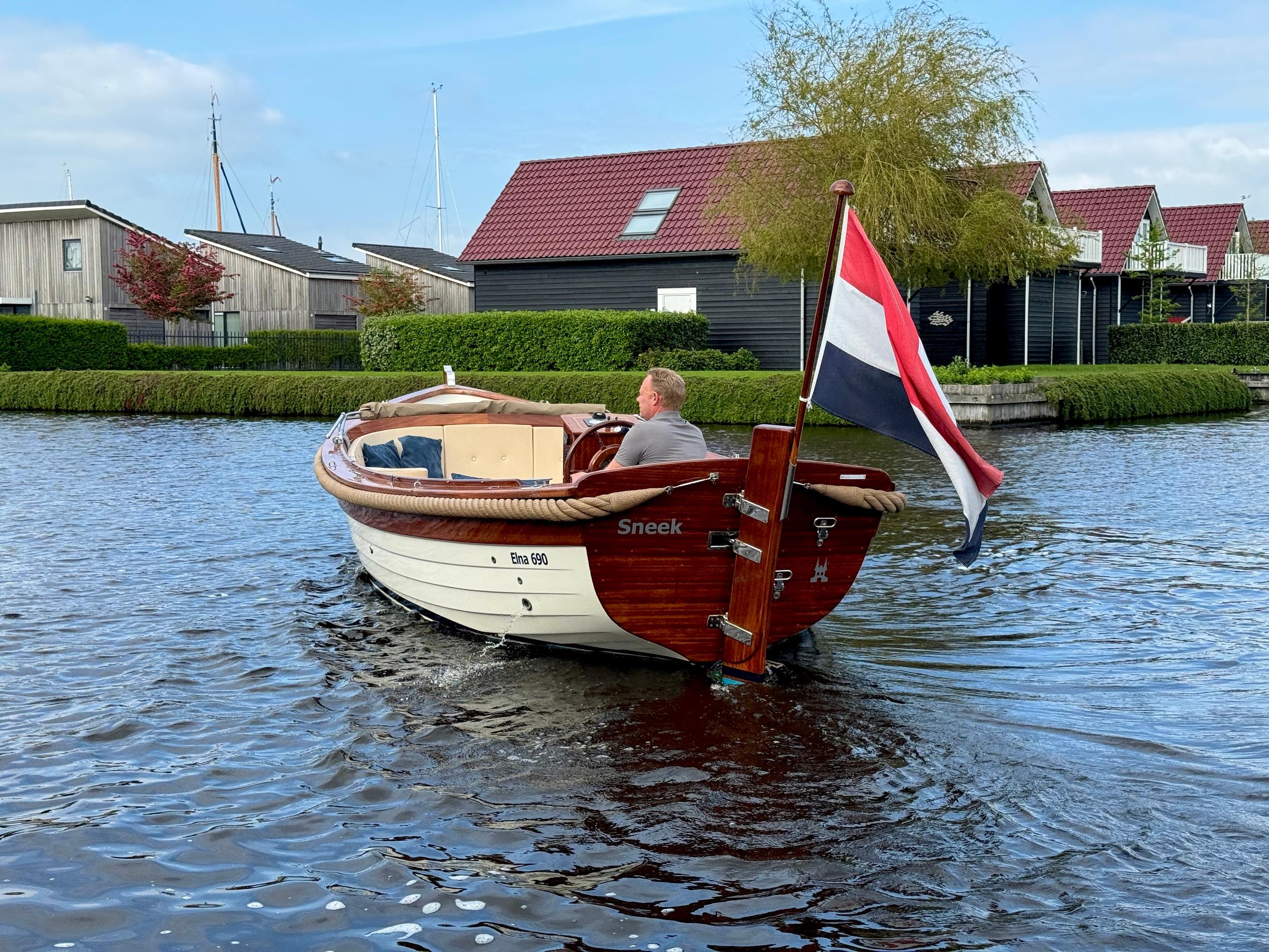 Elna 690 — foto 27 van 29