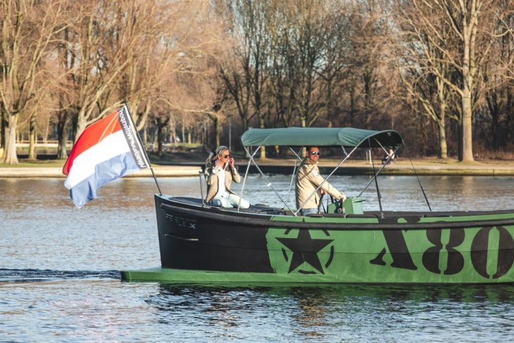 Triple X 800 DE GROOTSTE SLOEPENSHOWROOM VAN NEDERLAND — foto 3 van 22