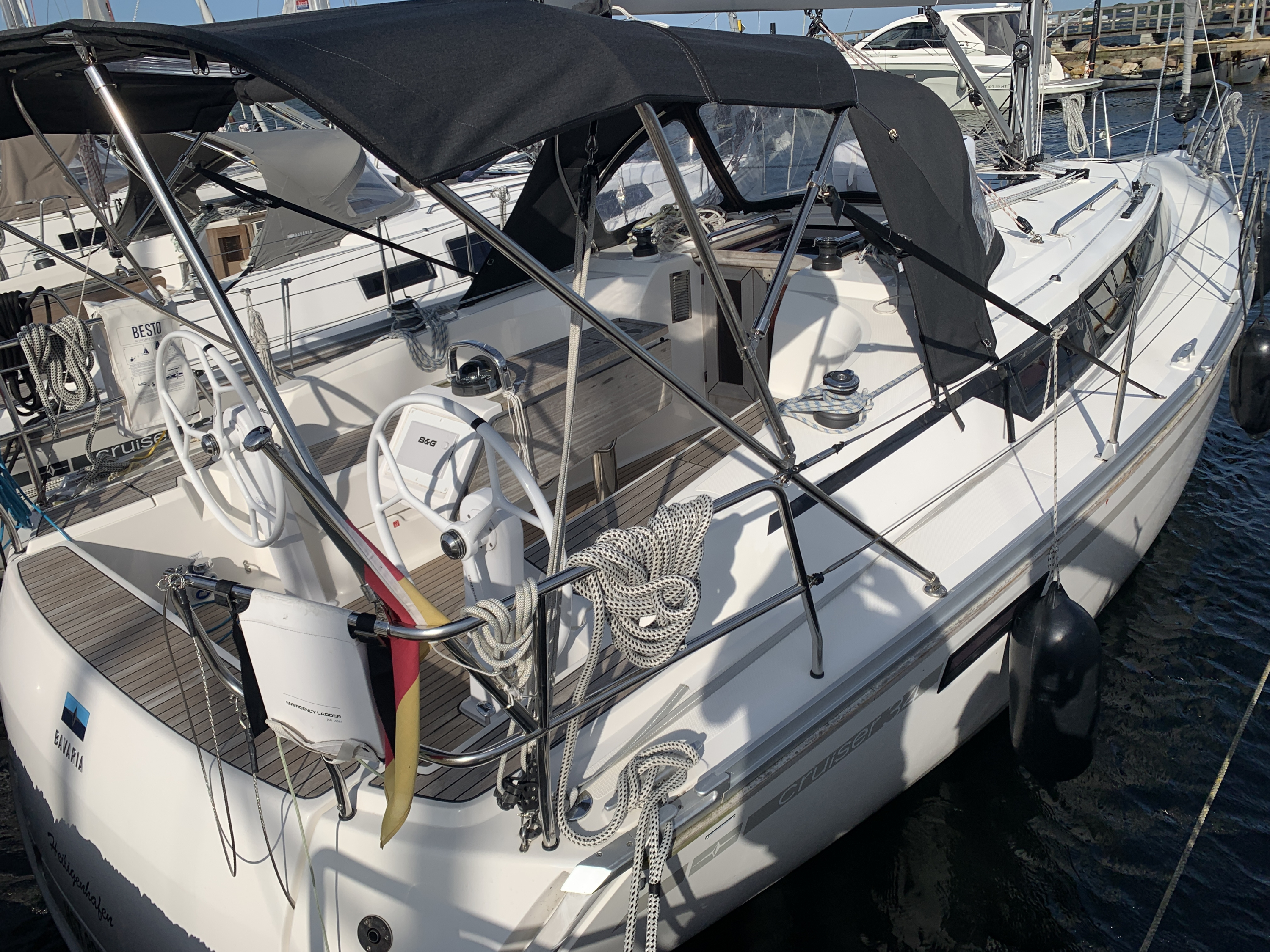 Bavaria Cruiser 34 — foto 1 van 57