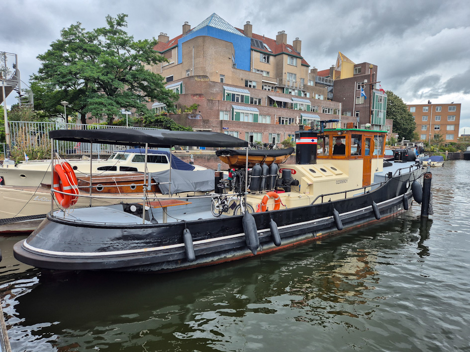 Motorsleepboot Carbon 15.63 met CBB — foto 14 van 48