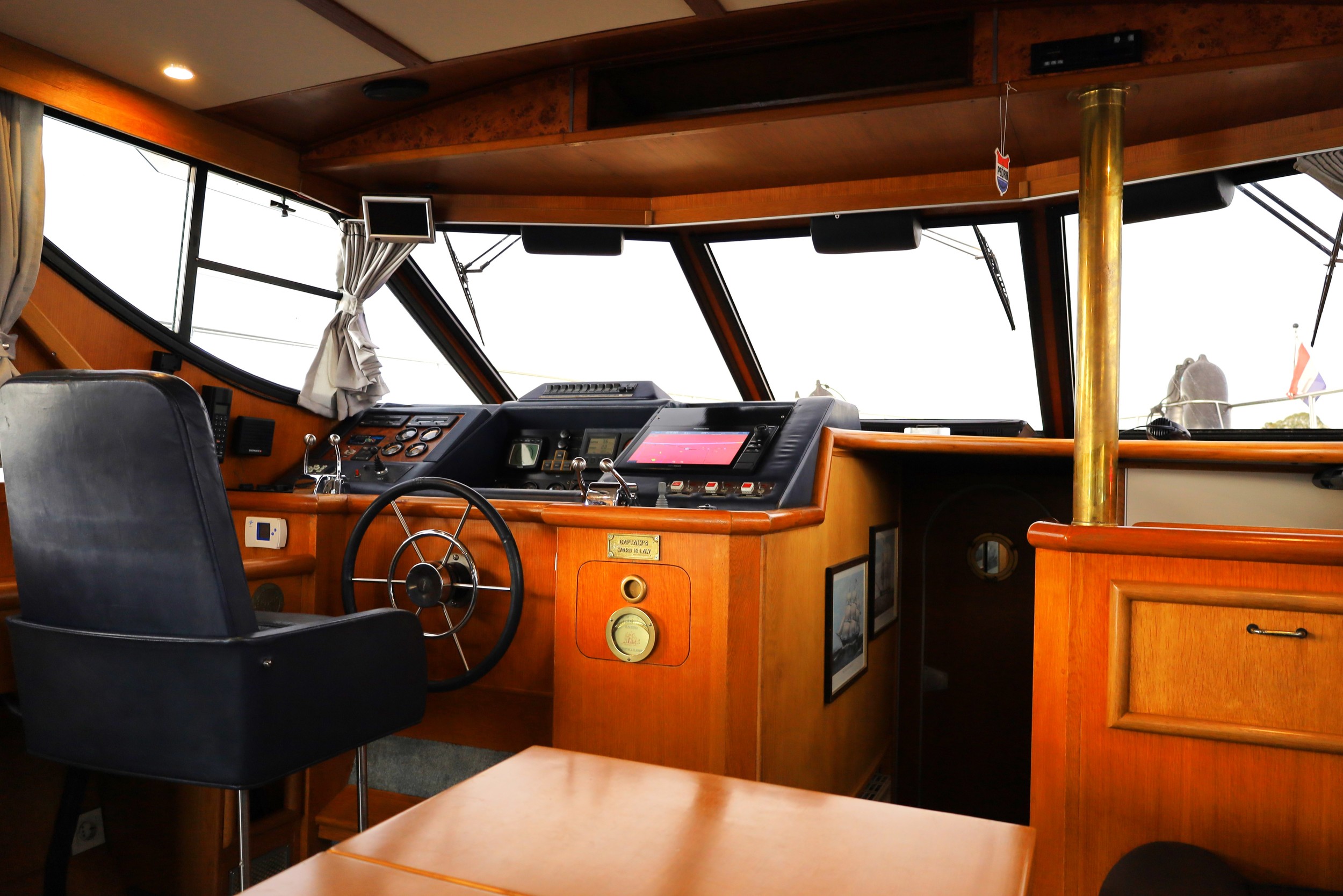 Powles Super 38 Express — foto 20 van 34