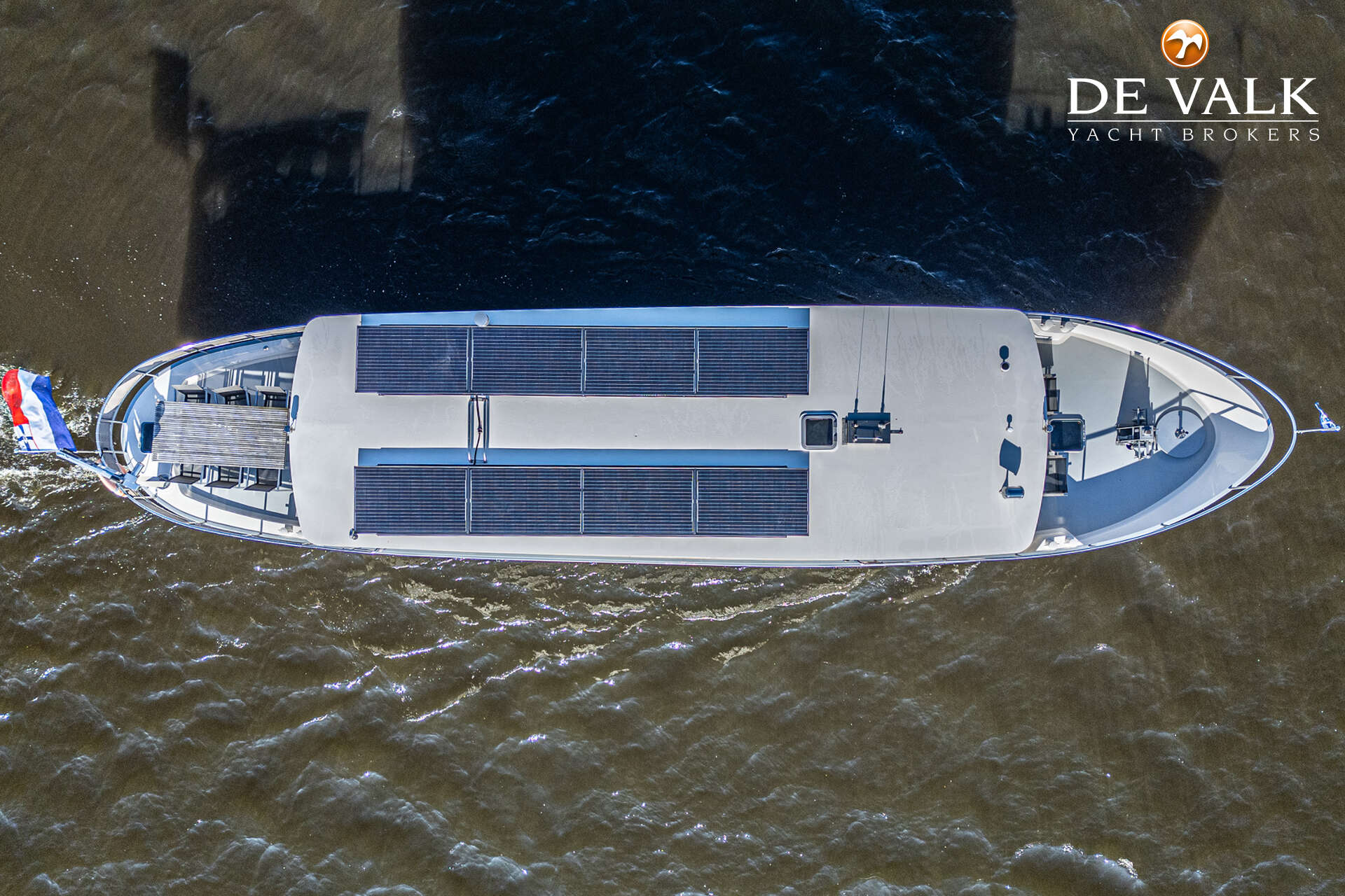 Custom Built Live Aboard 1800 — foto 11 van 45