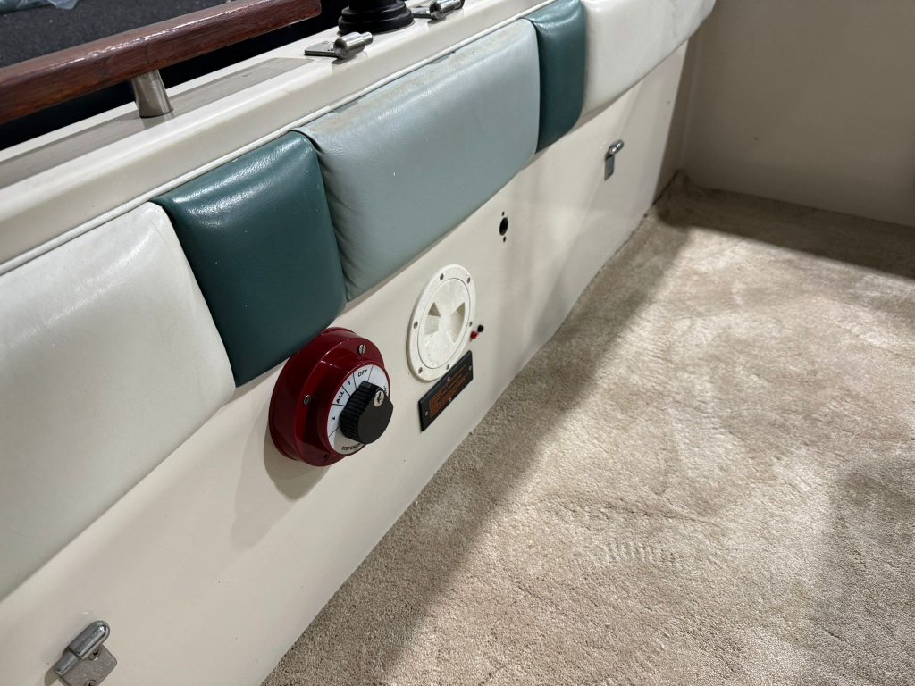 Sea Ray Seville (Gedupliceerd) — foto 8 van 15