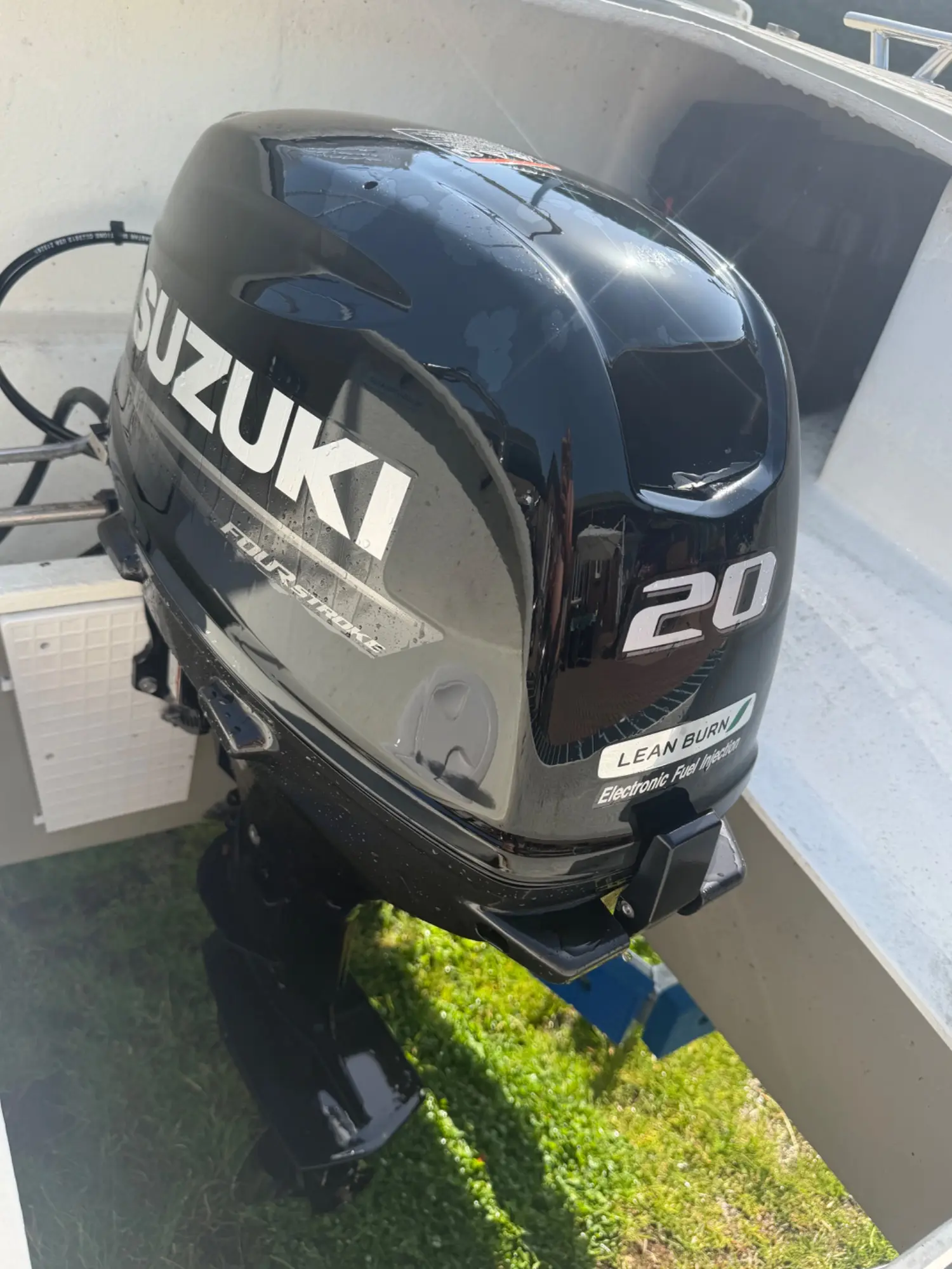 Liberty T 19 tender Suzuki 20pk kampeer Edition Bwj 023 — foto 7 van 15