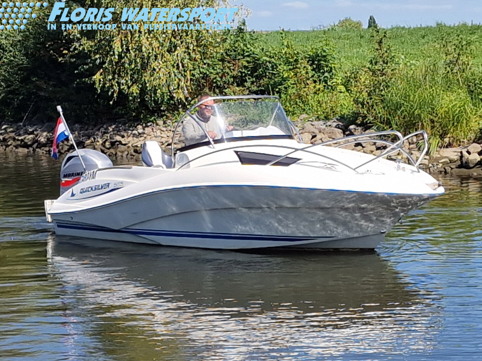 Quicksilver Activ 555 — foto 2 van 11