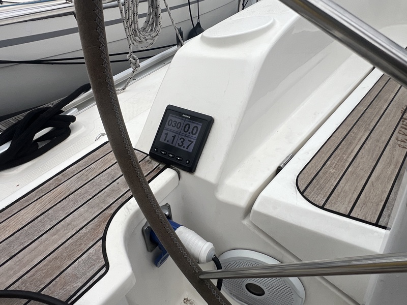 Bavaria Cruiser 37-3 — foto 42 van 49