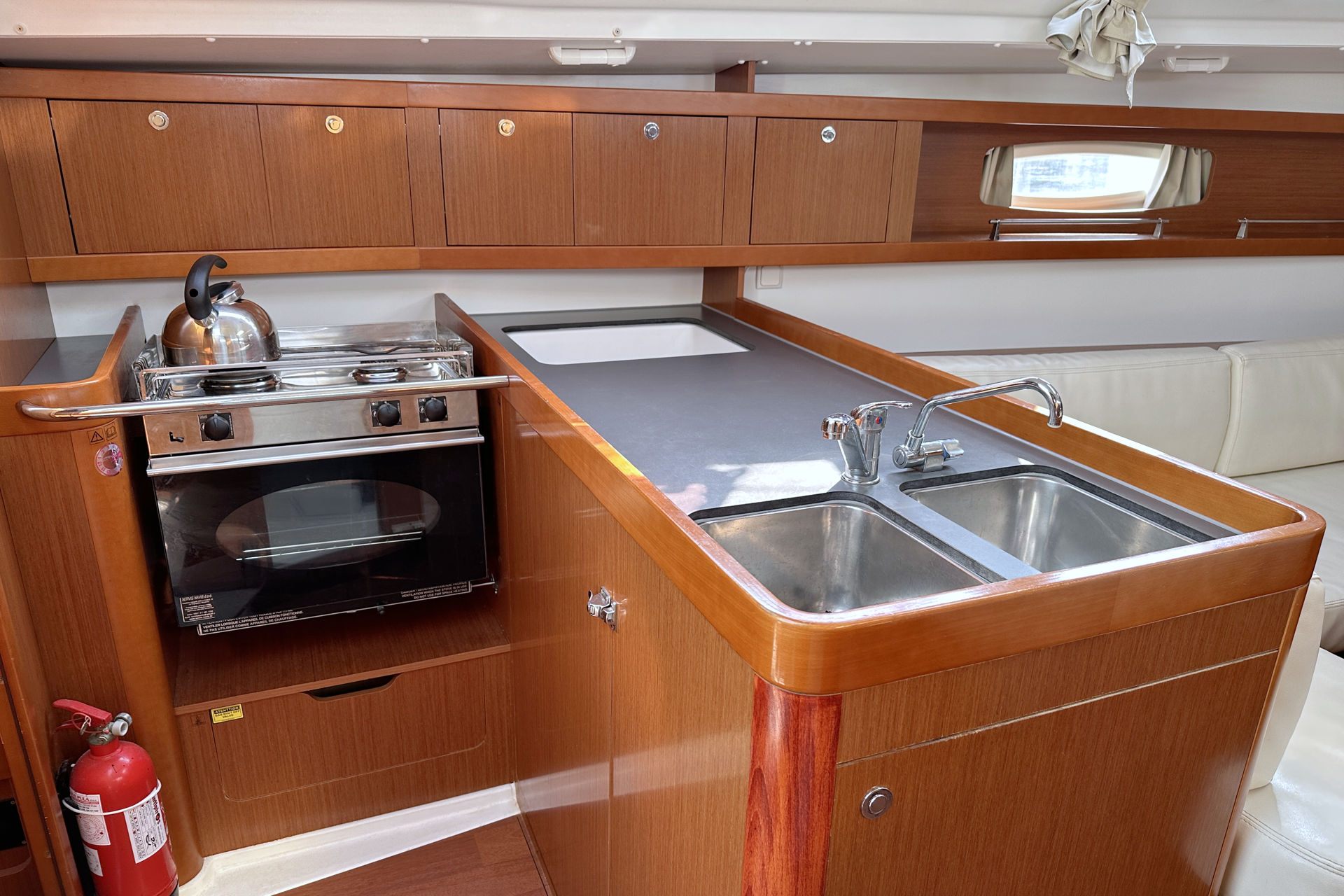 Beneteau Oceanis 34 — foto 14 van 19