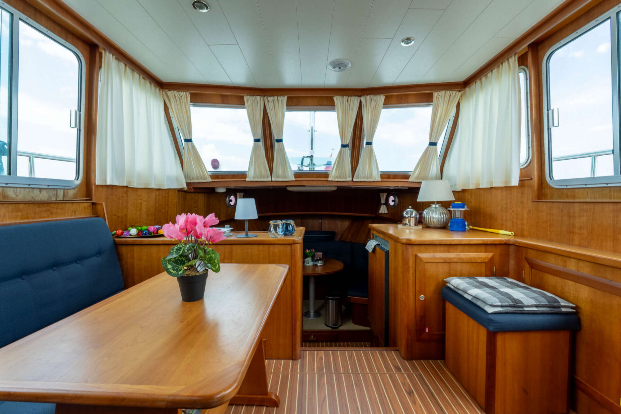 Veha Euroclassic 35 — foto 2 van 47