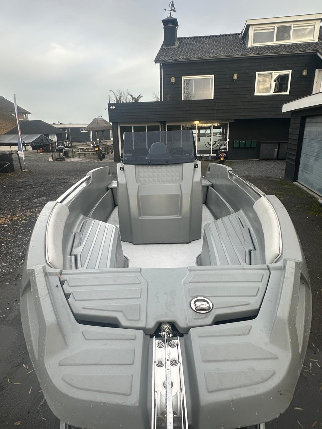 Roto Hydra 530 – Yamaha 100 PK | Slechts 32 vaaruren | Nu € 29.900,- HYDRA 530 — foto 5 van 14