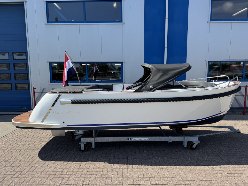 Maxima 620 MC Retro met Honda 30pk