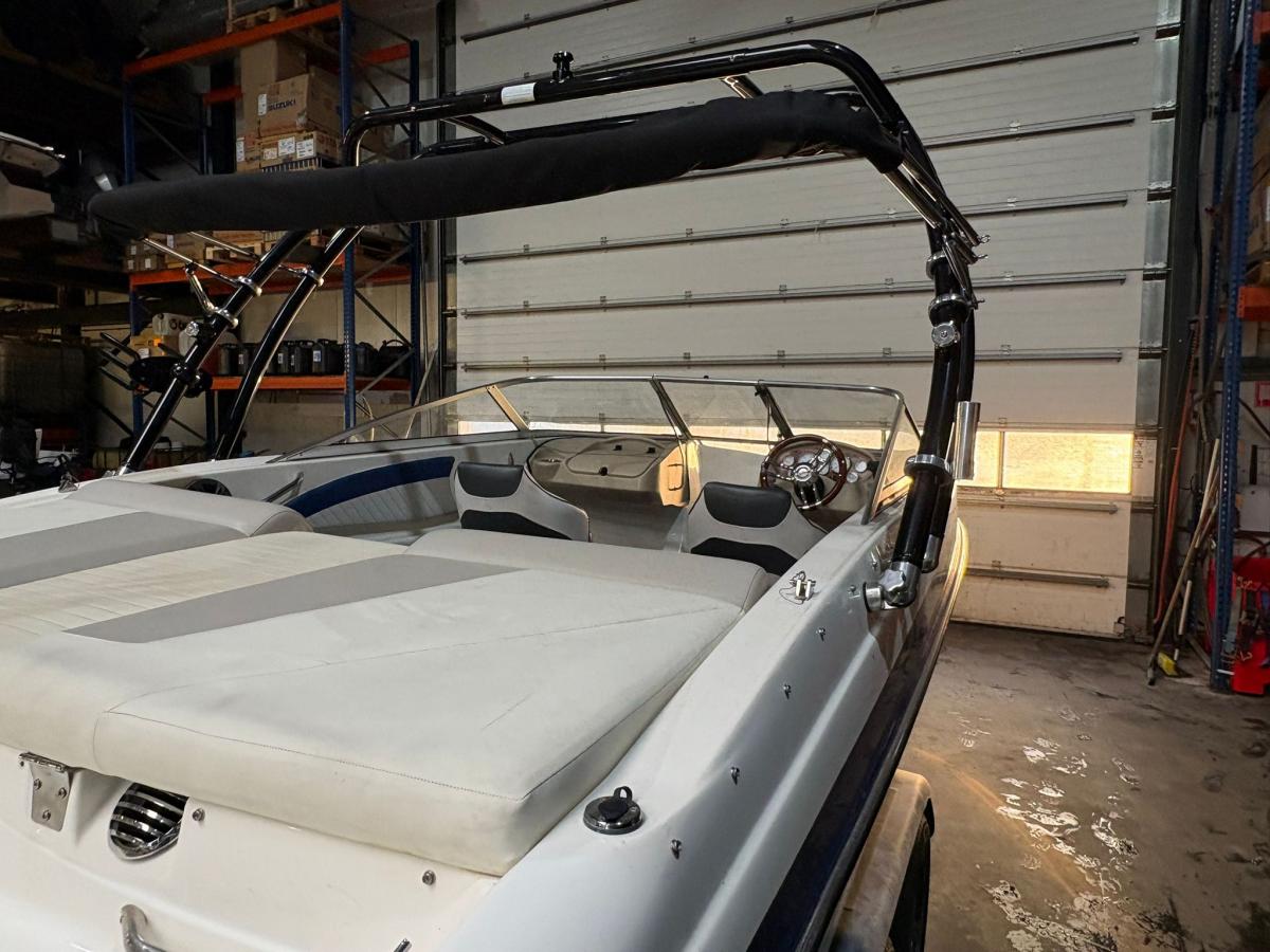 Glastron 205 GT Bowrider — foto 3 van 20