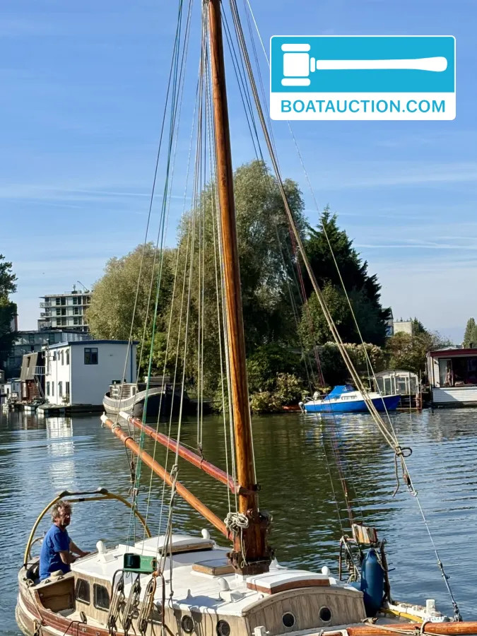 Hugh McLean & Sons Ltd Gaffelsloep nu in de online veiling. — foto 20 van 26