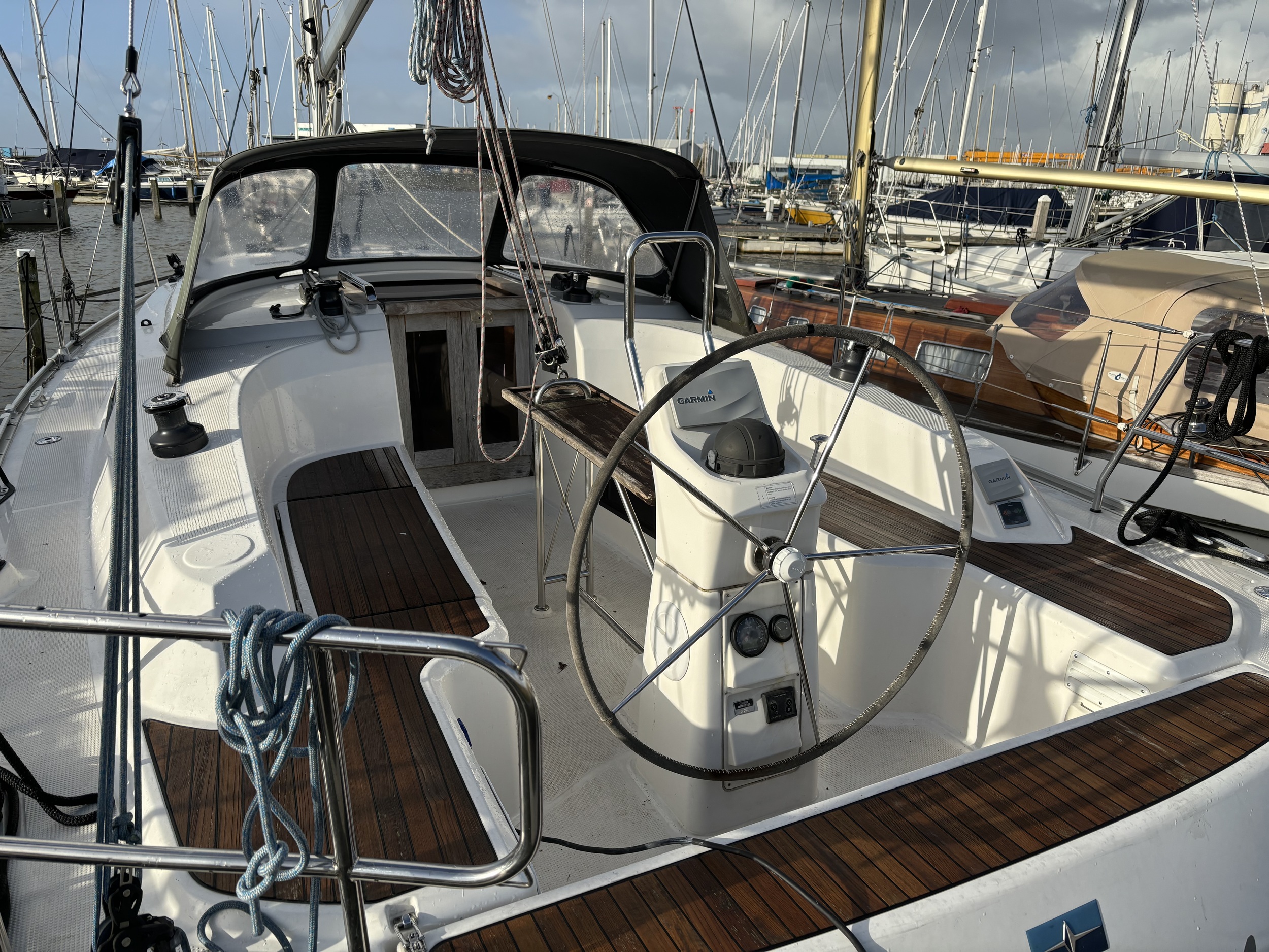 Bavaria 33 Cruiser — foto 4 van 25