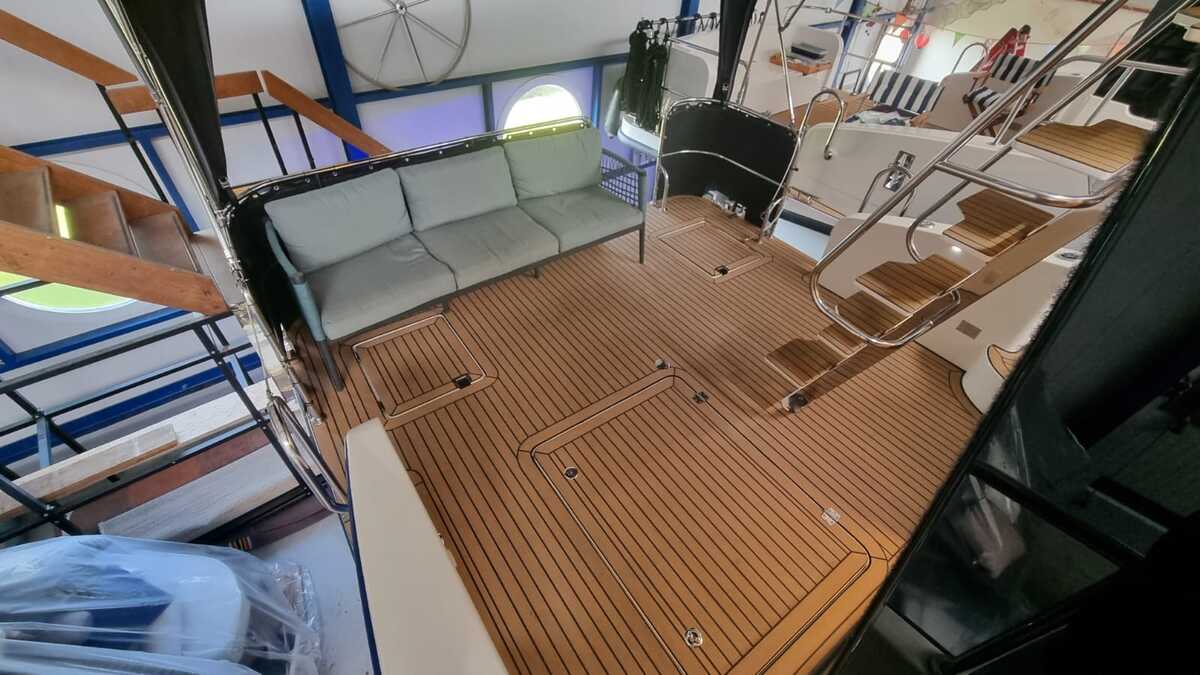 Cobra Yachts Futura 40 — foto 7 van 12