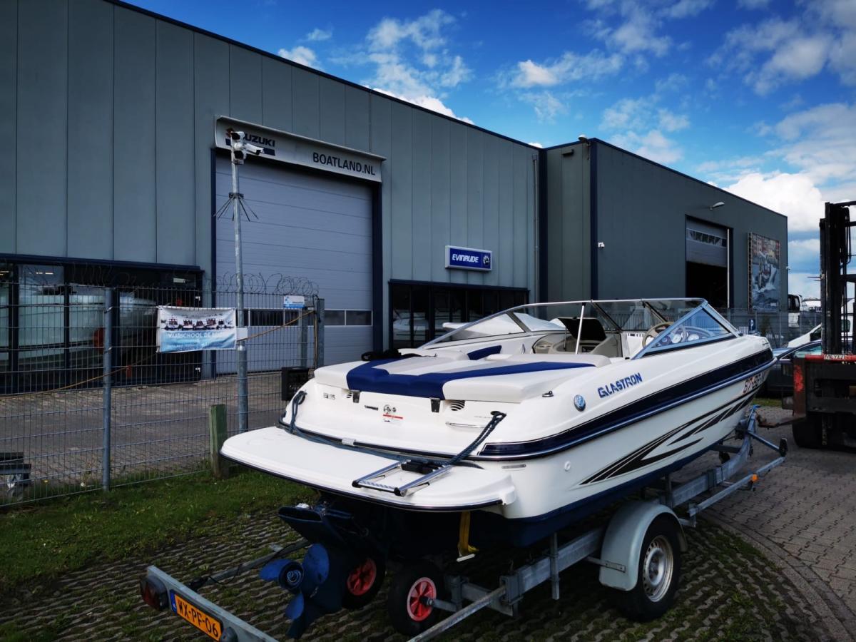 Glastron GT 185 — foto 5 van 20