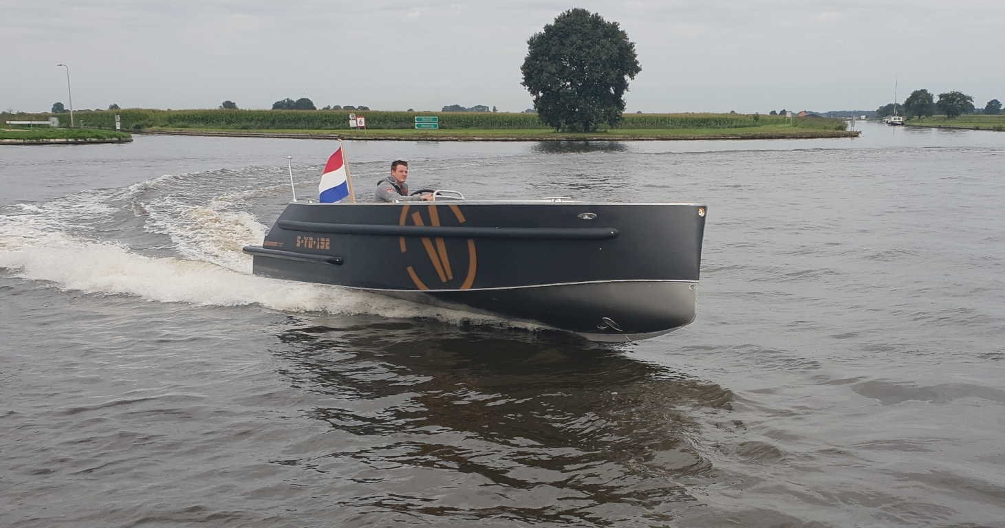 Van Vossen VanVossen Tender 777 (sport) — foto 3 van 30