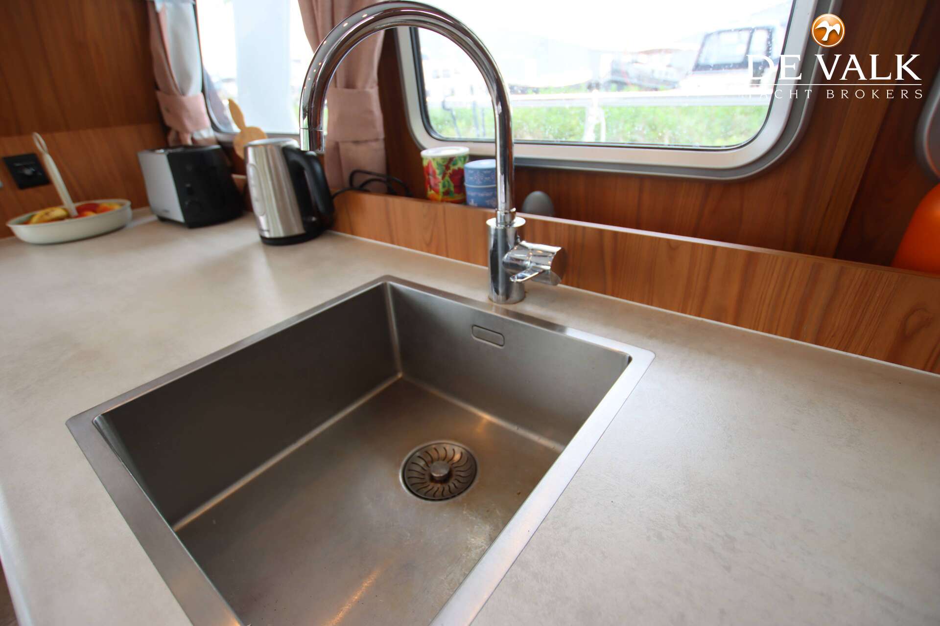 Aquanaut European Voyager 1300 — foto 22 van 38