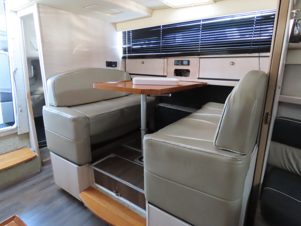 Bayliner 3485 Avanti — foto 15 van 25