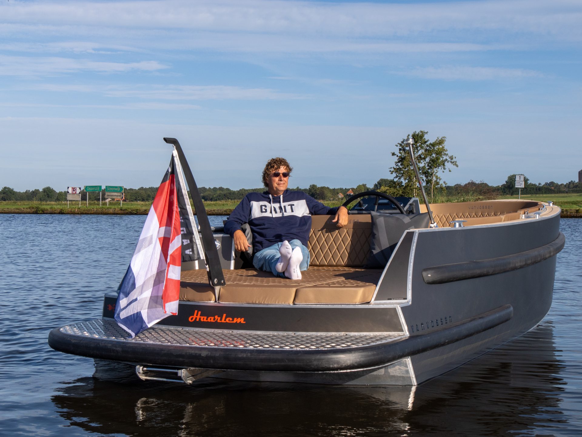 Van Vossen VanVossen E-Tender 700