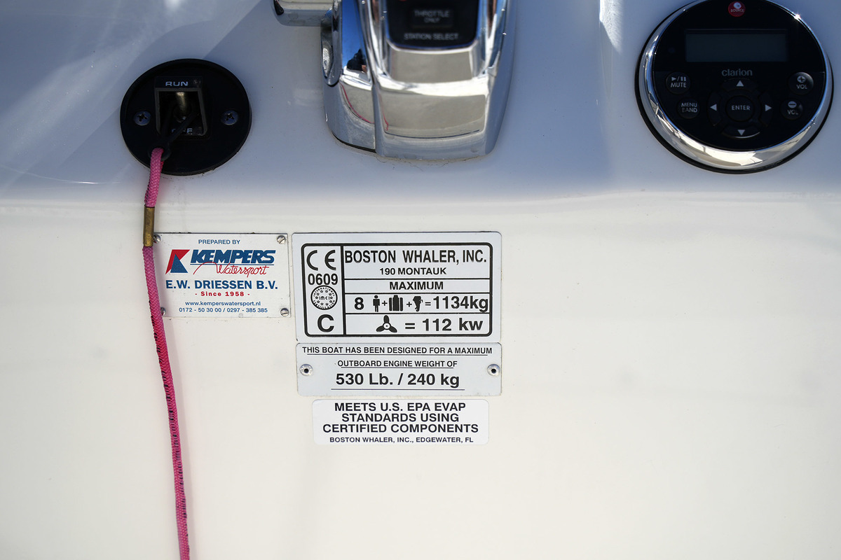 Boston Whaler 190 Montauk — foto 27 van 38