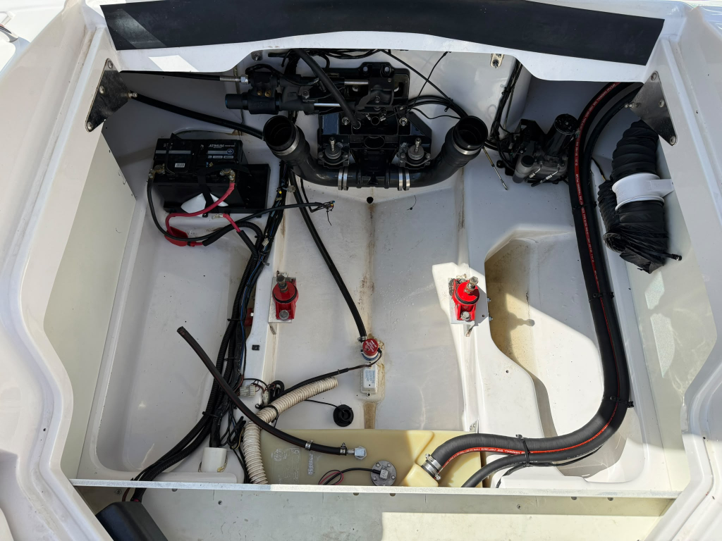 Four Winns Horizon 210 — foto 21 van 21