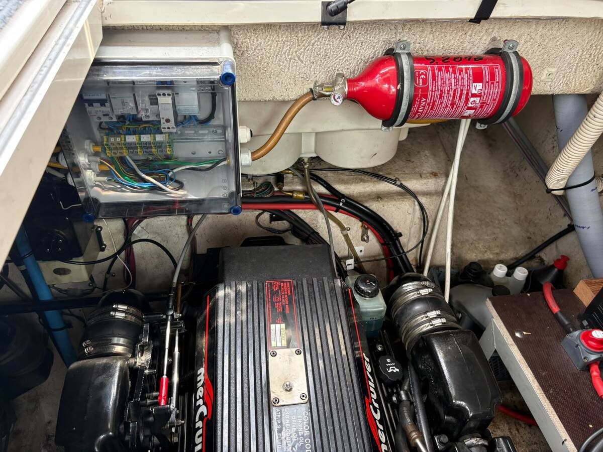 Maxum 3200 SCR — foto 32 van 44
